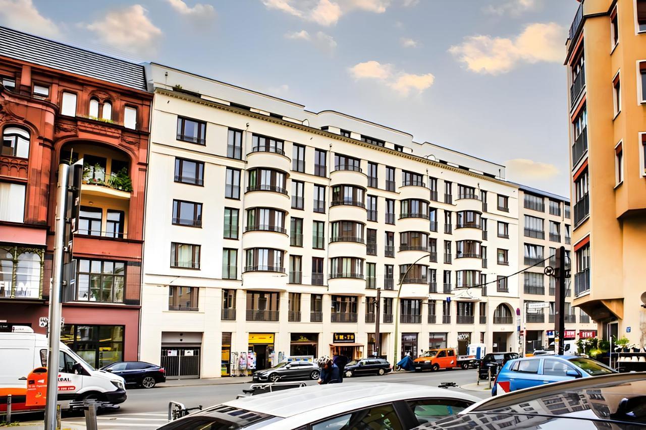 Modern Apartment In Mitte Berlin Extérieur photo
