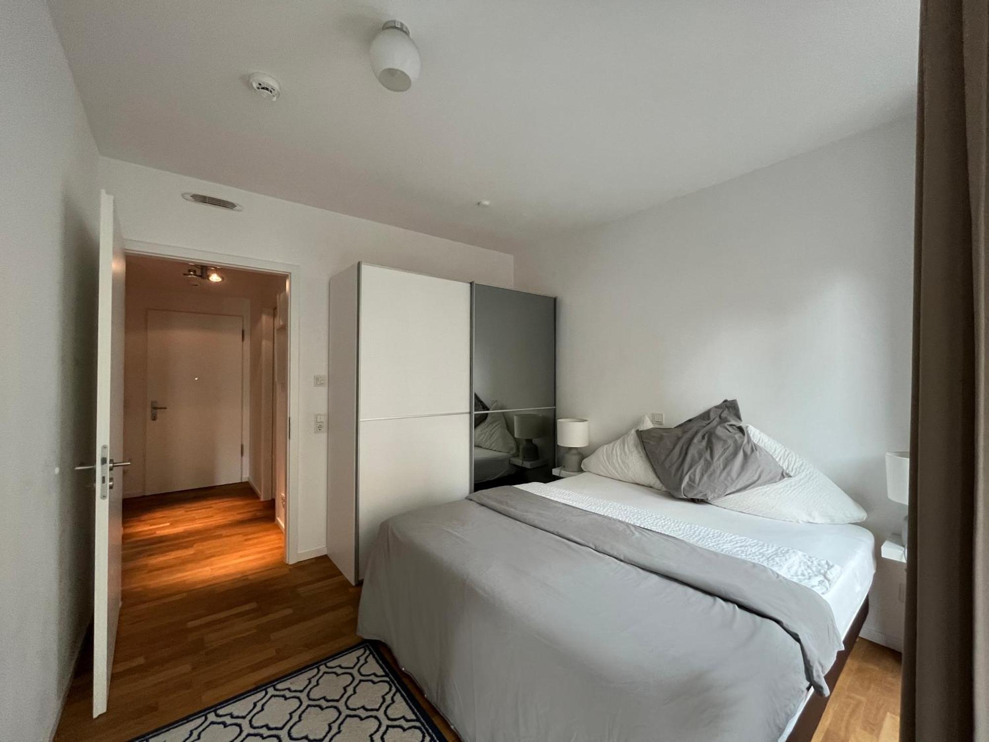 Modern Apartment In Mitte Berlin Extérieur photo